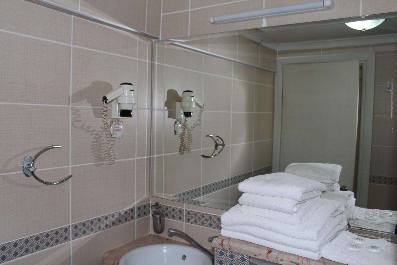 Bogazici Otel ไอวาลิค ภายนอก รูปภาพ